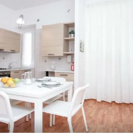 Maison Alice Holiday home Rome
